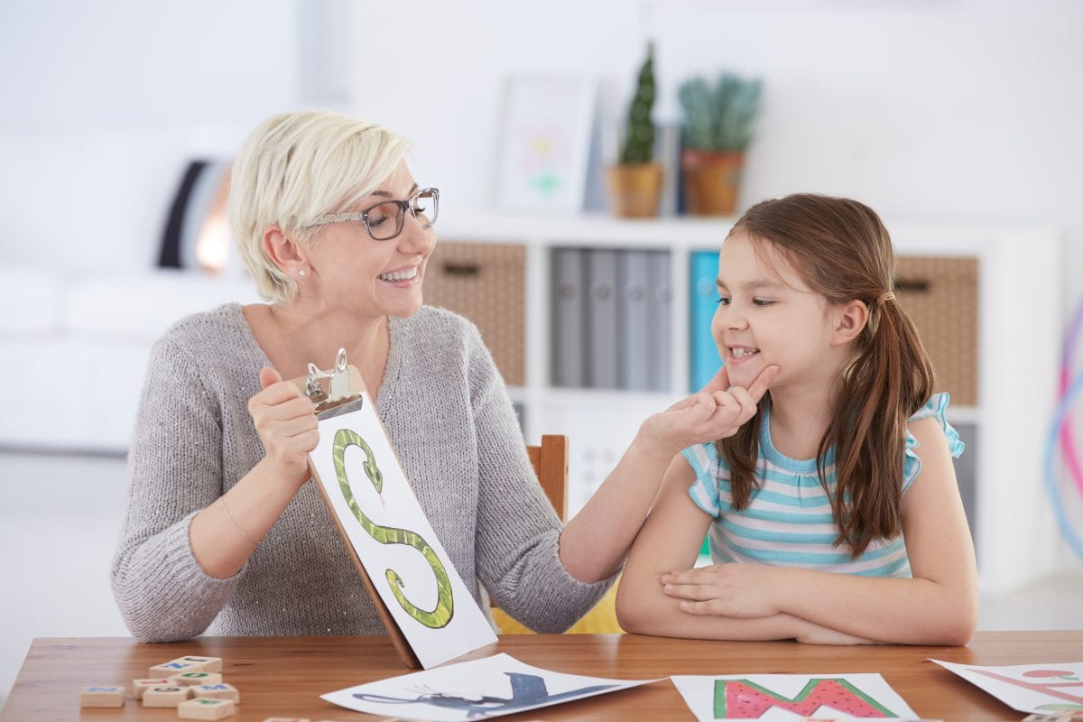 the speech language pathologist's role in a writing lab approach