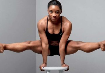 a woman doing the splits